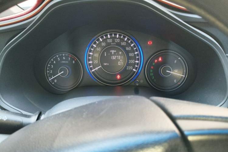 Used Honda Crider 2013 1.8L automatic luxury edition Odometer Close Up