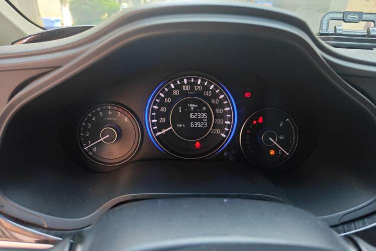 Used Honda Crider 2013 1.8L automatic comfort version Odometer Close Up