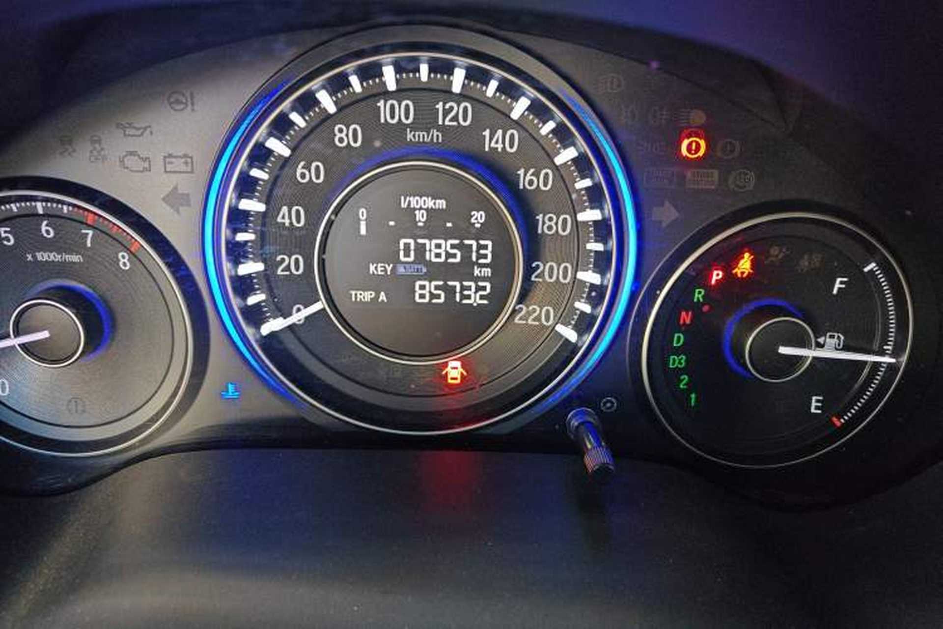 Used Honda Crider 2013 1.8L automatic luxury edition Odometer Close Up