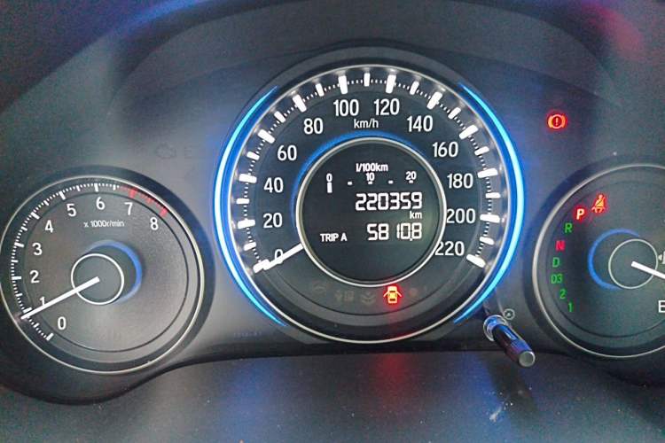 Used Honda Crider 2013 1.8L automatic comfort version Odometer Close Up