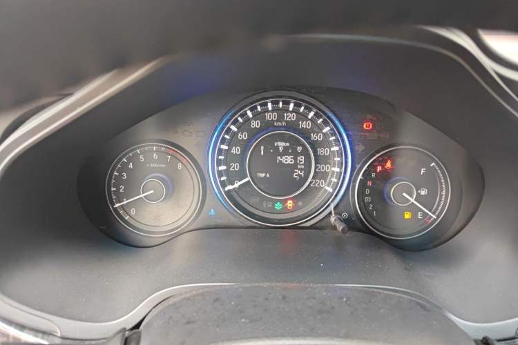 Used Honda Crider 2013 1.8L automatic luxury edition Odometer Close Up