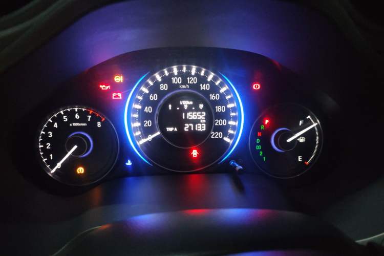 Used Honda Crider 2013 1.8L automatic luxury edition Odometer Close Up
