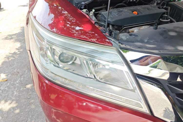 Used Honda Crider 2013 1.8L automatic luxury edition Right Front Headlight