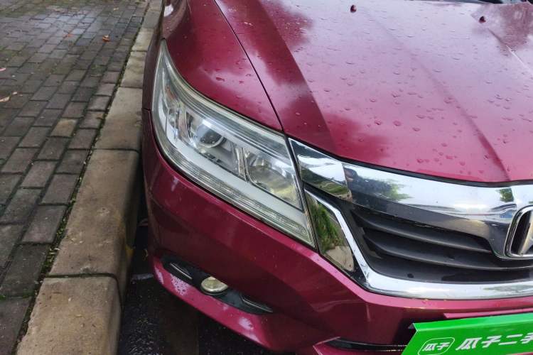 Used Honda Crider 2013 1.8L automatic comfort version Right Front Headlight