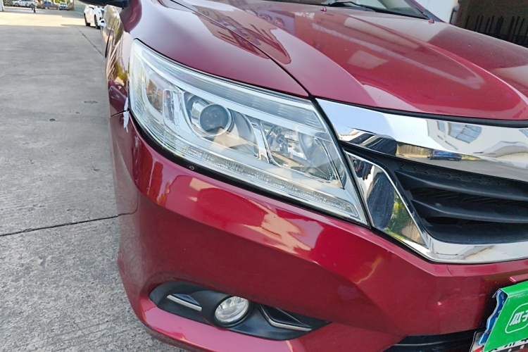 Used Honda Crider 2013 1.8L automatic comfort version Right Front Headlight