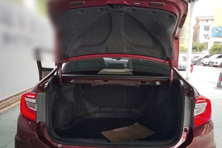 Used Honda Crider 2013 1.8L automatic comfort version Trunk