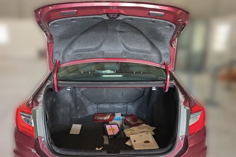 Used Honda Crider 2013 1.8L automatic luxury edition Trunk