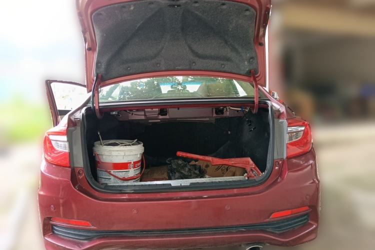 Used Honda Crider 2013 1.8L automatic comfort version Trunk