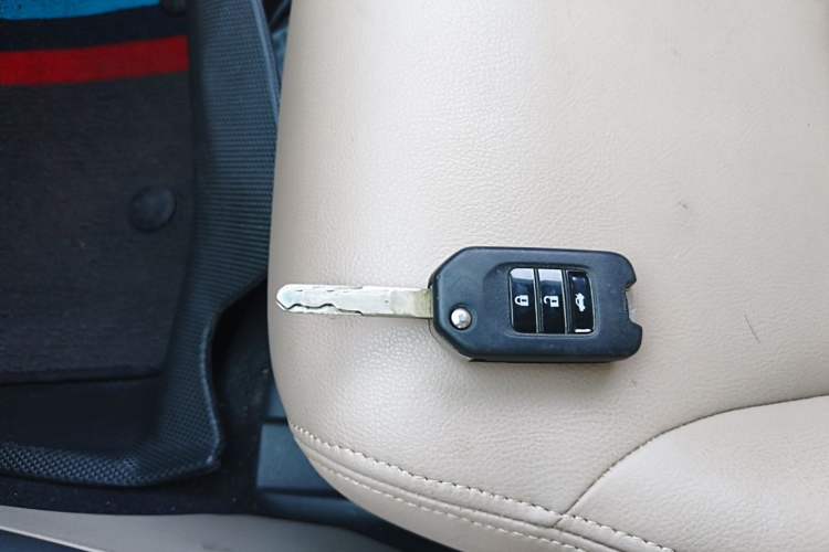 Used Honda Crider 2013 1.8L automatic comfort version Vehicle Key