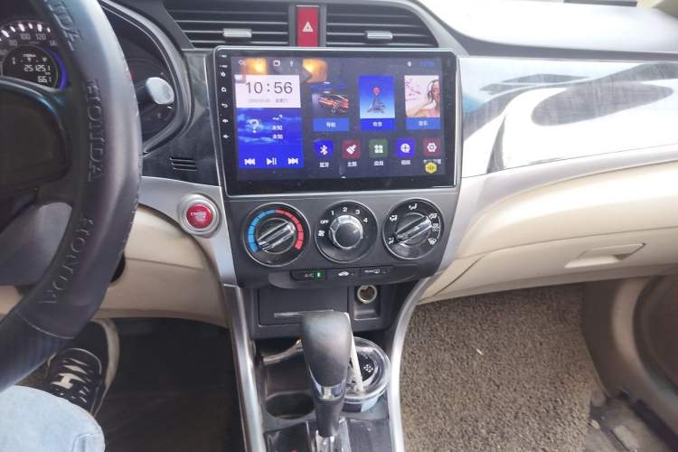 Used Honda Crider 2013 1.8L automatic luxury edition Audio And AC Panel