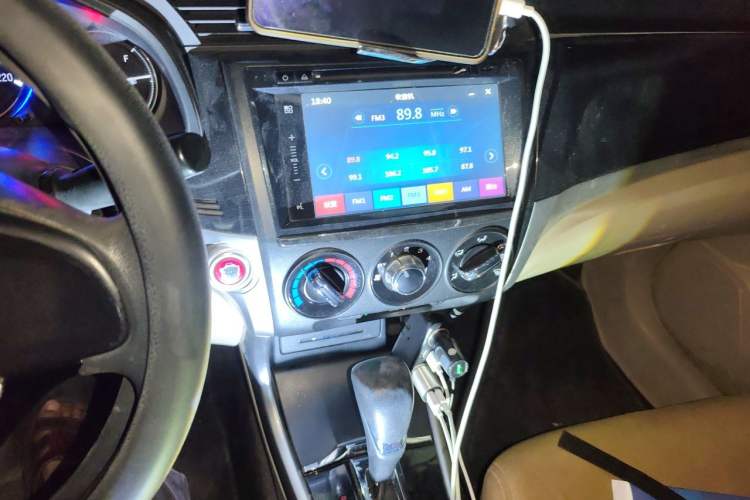 Used Honda Crider 2013 1.8L automatic luxury edition Audio And AC Panel
