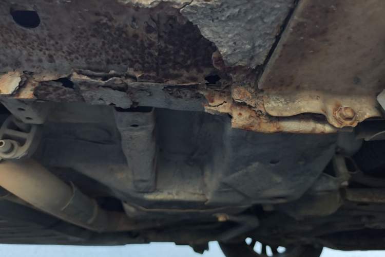 Used Honda Crider 2013 1.8L manual Comfort version Chassis Front Right
