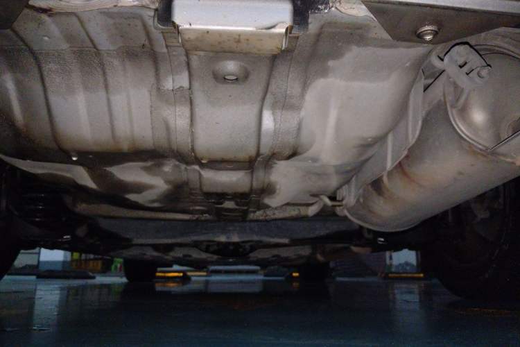 Used Honda Crider 2013 1.8L automatic luxury edition Chassis Rear