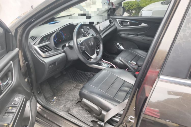 Used Honda Crider 2013 1.8L automatic luxury edition Driver Seat