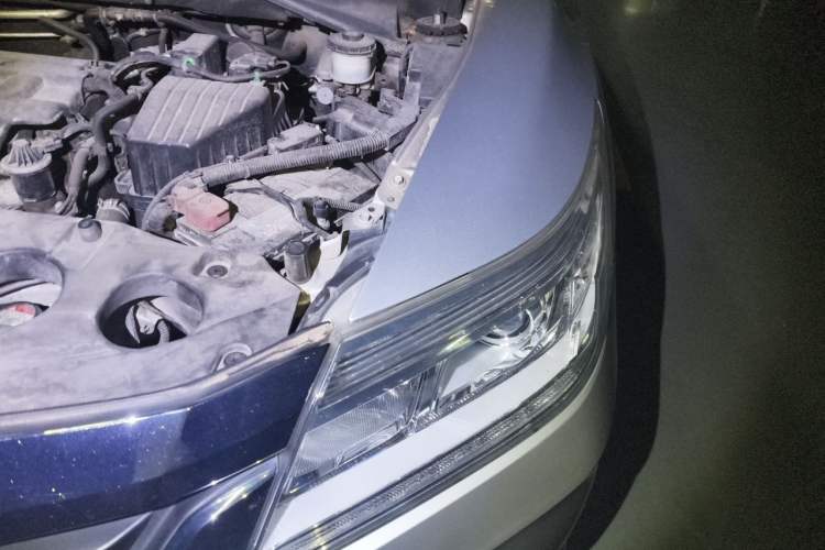 Used Honda Crider 2013 1.8L automatic luxury edition Engine Bay Left