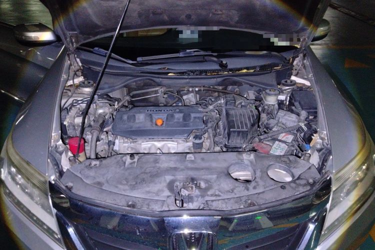 Used Honda Crider 2013 1.8L automatic luxury edition Engine Bay