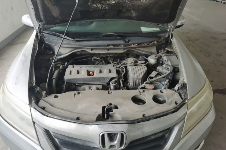 Used Honda Crider 2013 1.8L automatic comfort version Engine Bay