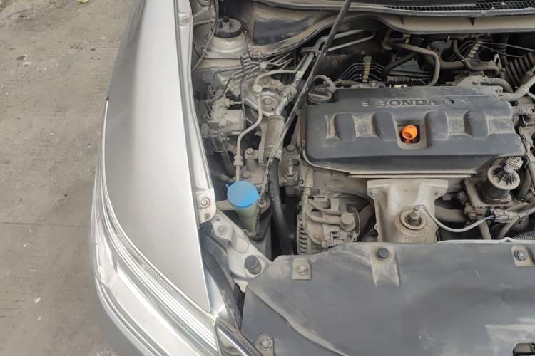 Used Honda Crider 2013 1.8L manual Comfort version Engine Bay Right
