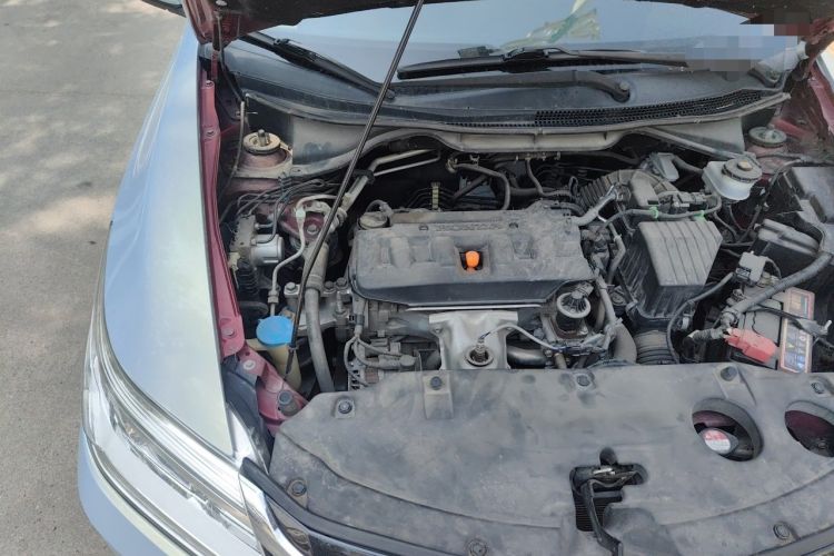 Used Honda Crider 2013 1.8L automatic luxury edition Engine Bay Right
