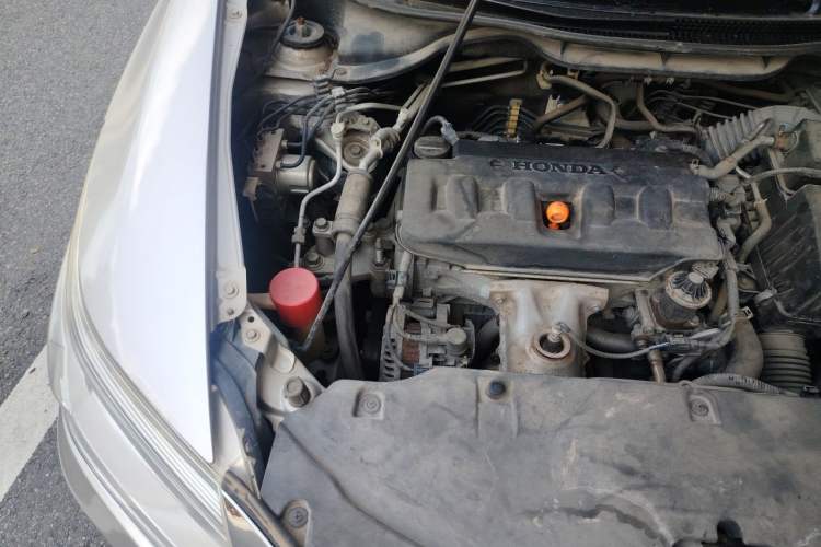 Used Honda Crider 2013 1.8L automatic luxury edition Engine Bay Right