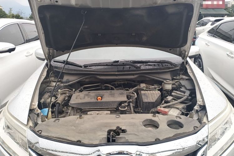 Used Honda Crider 2013 1.8L automatic luxury edition Engine Bay