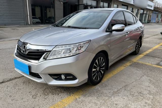 Used Honda Crider 2013 1.8L automatic luxury edition