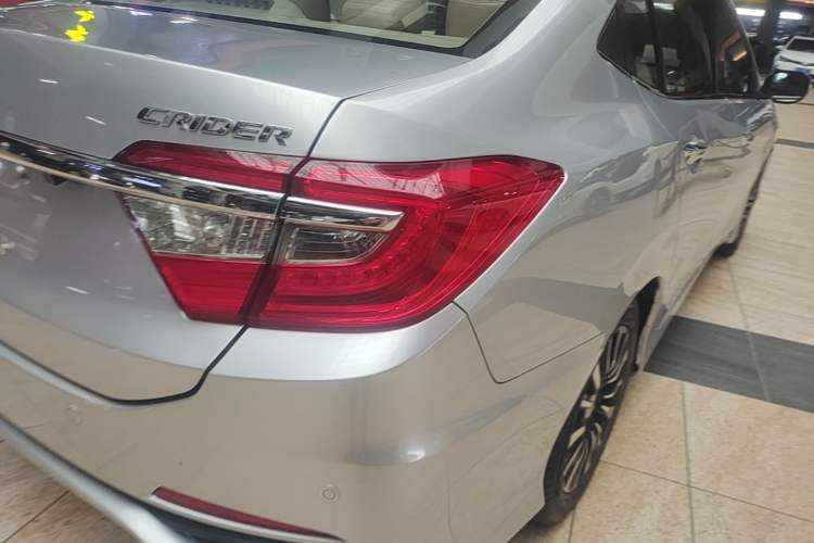 Used Honda Crider 2013 1.8L automatic luxury edition Exterior 3