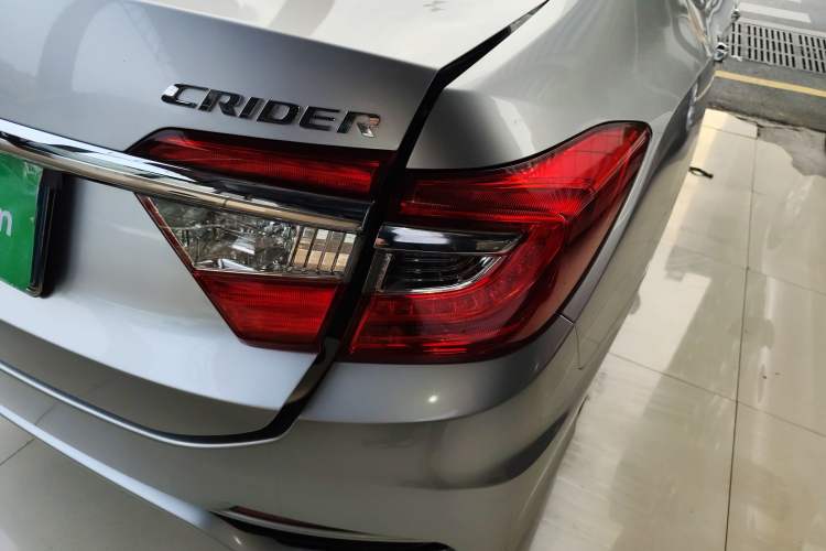 Used Honda Crider 2013 1.8L automatic comfort version Exterior 3
