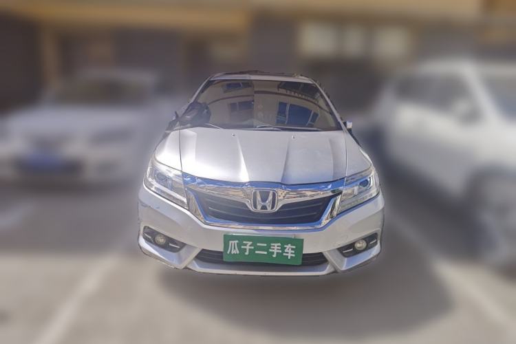 Used Honda Crider 2013 1.8L automatic luxury edition Front