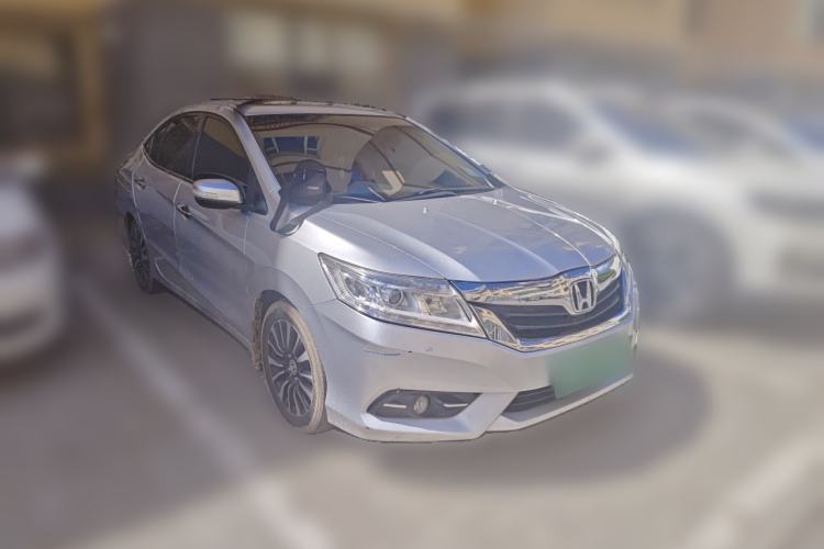 Used Honda Crider 2013 1.8L automatic luxury edition Front Right 45 Deg