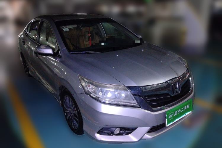 Used Honda Crider 2013 1.8L automatic luxury edition Front Right 45 Deg
