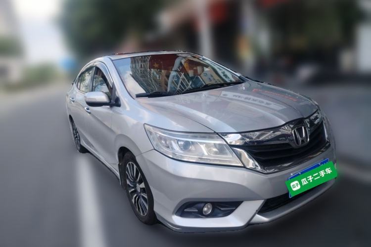 Used Honda Crider 2013 1.8L automatic luxury edition Front Right 45 Deg