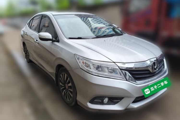 Used Honda Crider 2013 1.8L automatic luxury edition Front Right 45 Deg