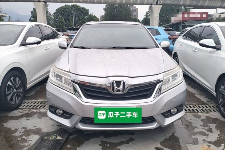 Used Honda Crider 2013 1.8L automatic luxury edition Front