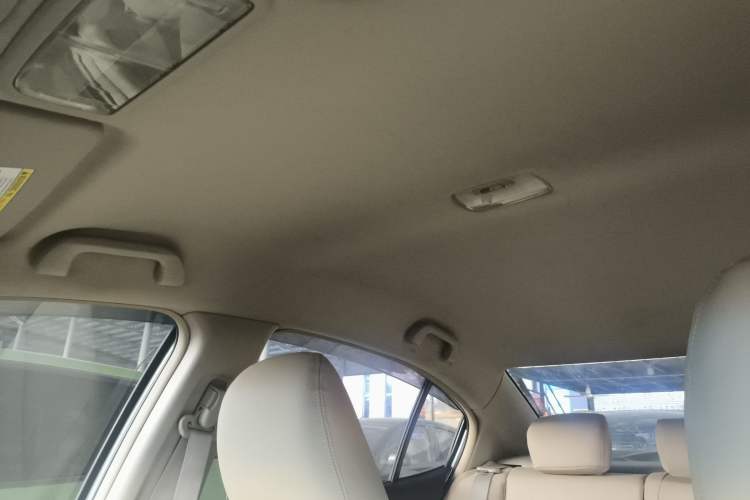 Used Honda Crider 2013 1.8L automatic comfort version Headliner