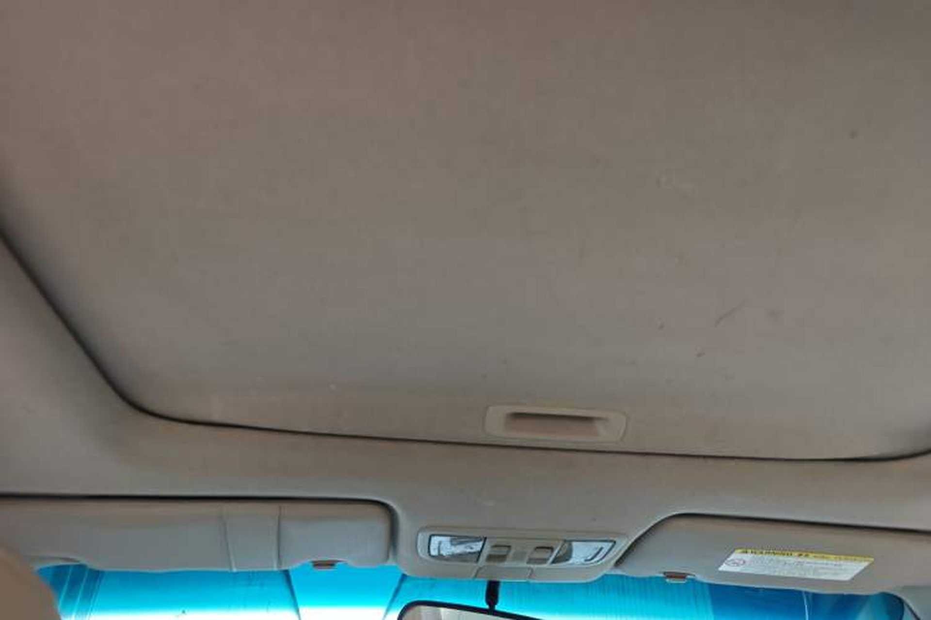 Used Honda Crider 2013 1.8L automatic luxury edition Headliner
