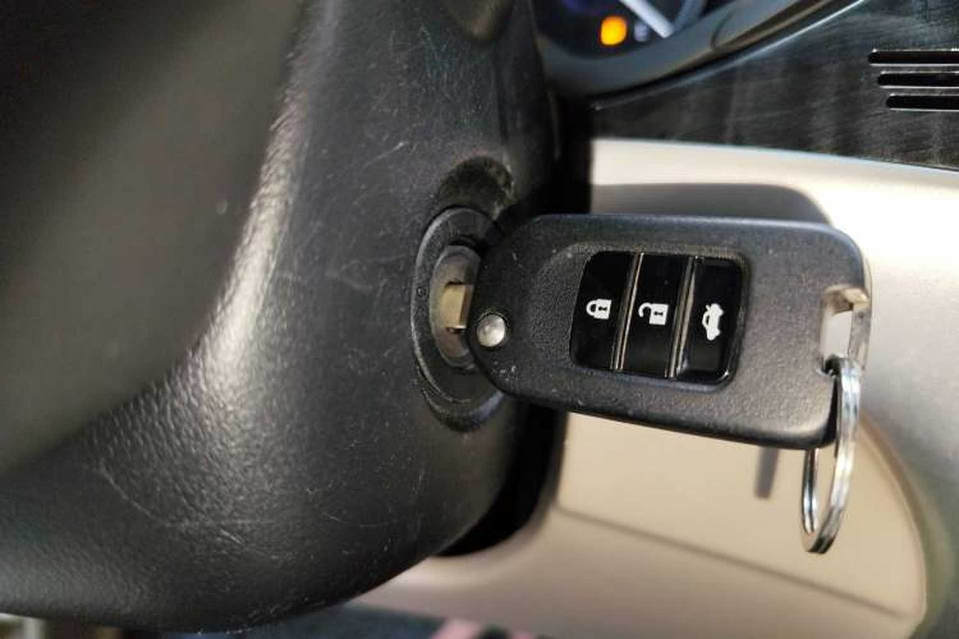Used Honda Crider 2013 1.8L automatic comfort version Interior 1