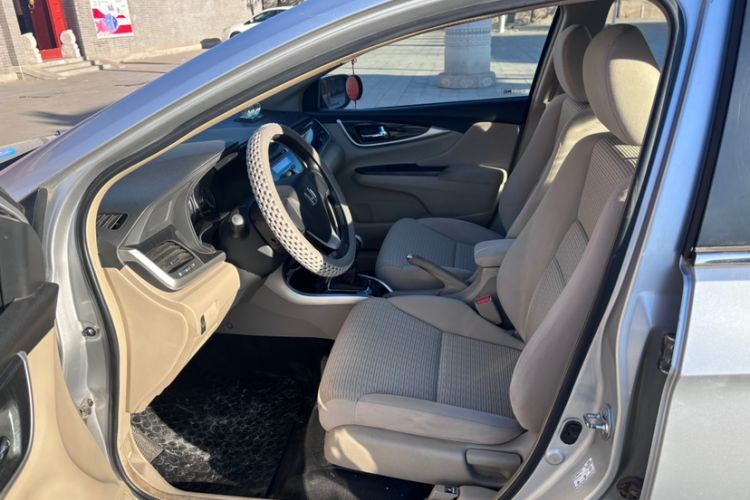 Used Honda Crider 2013 1.8L manual Comfort version Interior 2