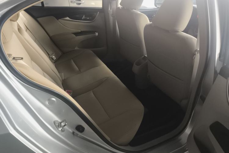 Used Honda Crider 2013 1.8L automatic comfort version Interior 2