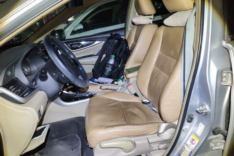 Used Honda Crider 2013 1.8L automatic luxury edition Left Front Seat