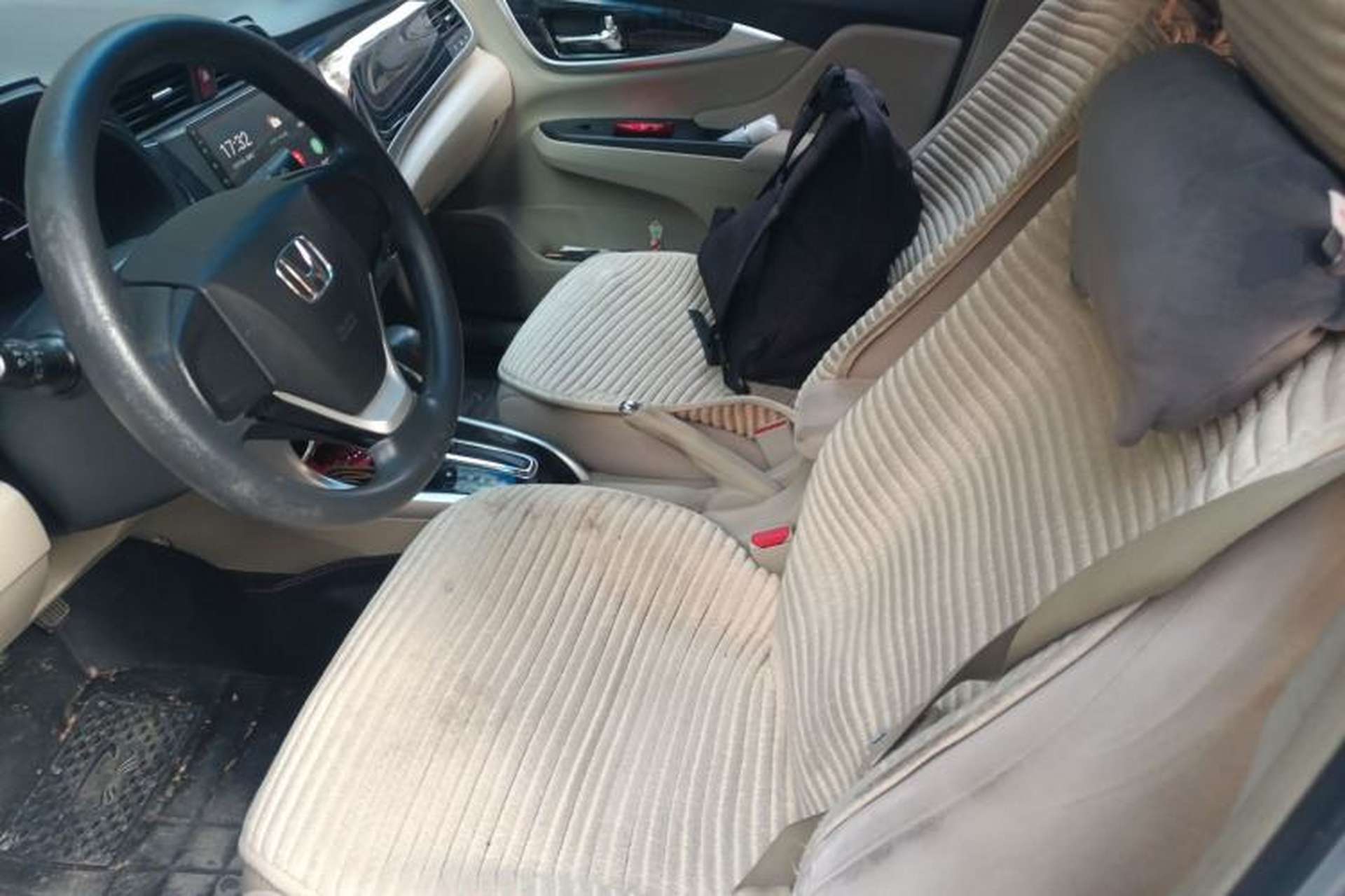 Used Honda Crider 2013 1.8L automatic comfort version Left Front Seat