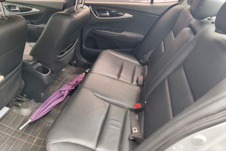 Used Honda Crider 2013 1.8L automatic luxury edition Left Rear Seat