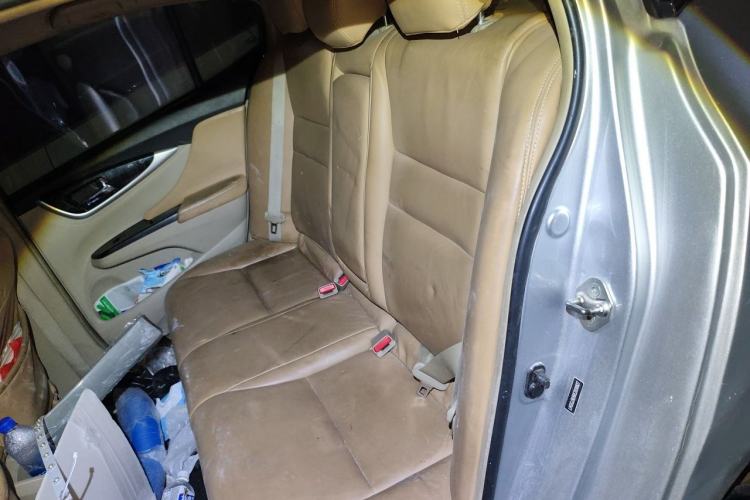 Used Honda Crider 2013 1.8L automatic luxury edition Left Rear Seat