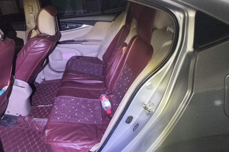 Used Honda Crider 2013 1.8L automatic luxury edition Left Rear Seat