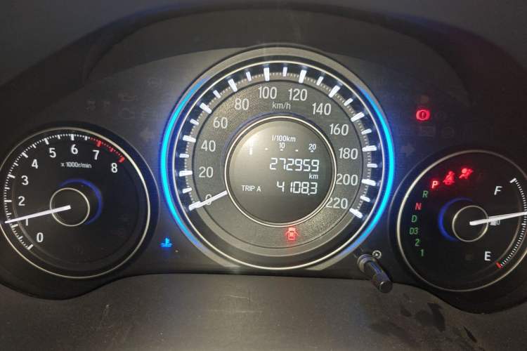 Used Honda Crider 2013 1.8L automatic comfort version Odometer Close Up