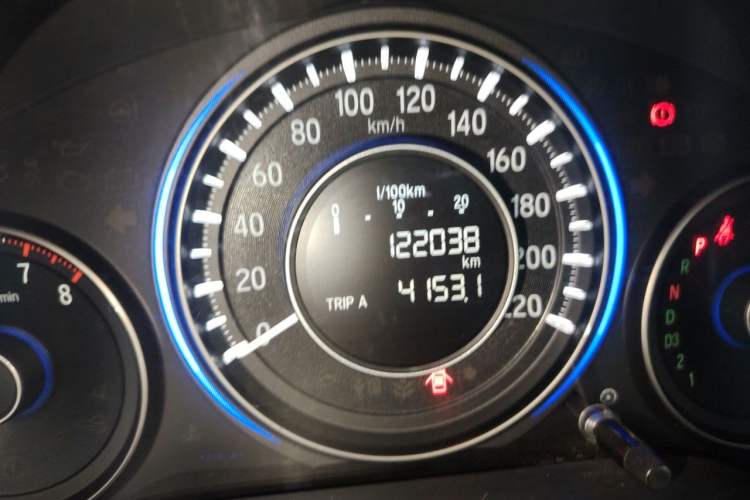 Used Honda Crider 2013 1.8L automatic luxury edition Odometer Close Up