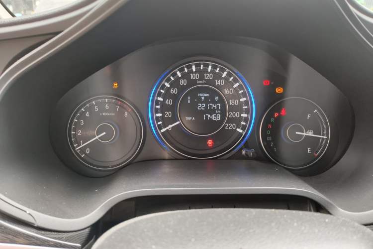 Used Honda Crider 2013 1.8L automatic luxury edition Odometer Close Up