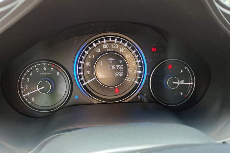 Used Honda Crider 2013 1.8L manual Comfort version Odometer Close Up