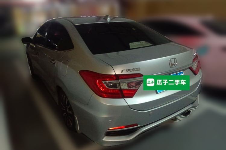 Used Honda Crider 2013 1.8L automatic luxury edition Rear Left 45 Deg
