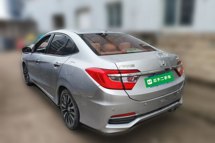 Used Honda Crider 2013 1.8L automatic luxury edition Rear Left 45 Deg